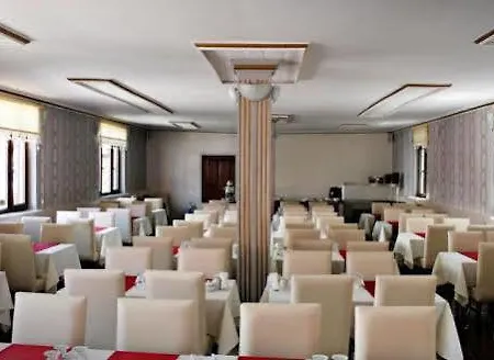 Otel Ipekyolu 3*